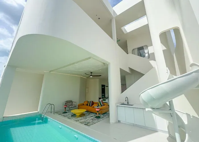 On The Cloud Luxury Pool Villa